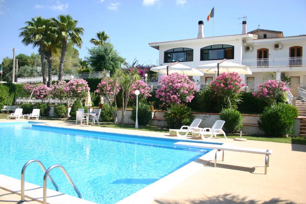 Villa Teresa San Corrado di Fuori Eksteriør billede